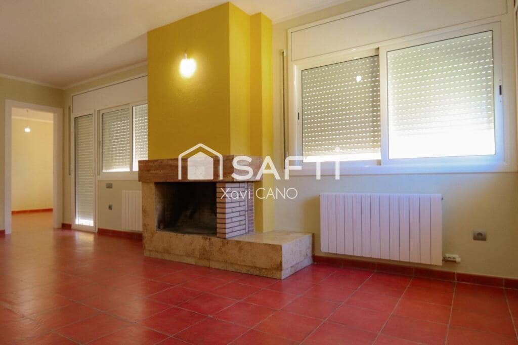 3 slaapkamer Villa te koop in Fogars de la Selva met garage - € 383.000 (Ref: 9422246)