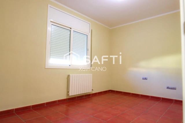 3 slaapkamer Villa te koop in Fogars de la Selva met garage - € 383.000 (Ref: 9422246)