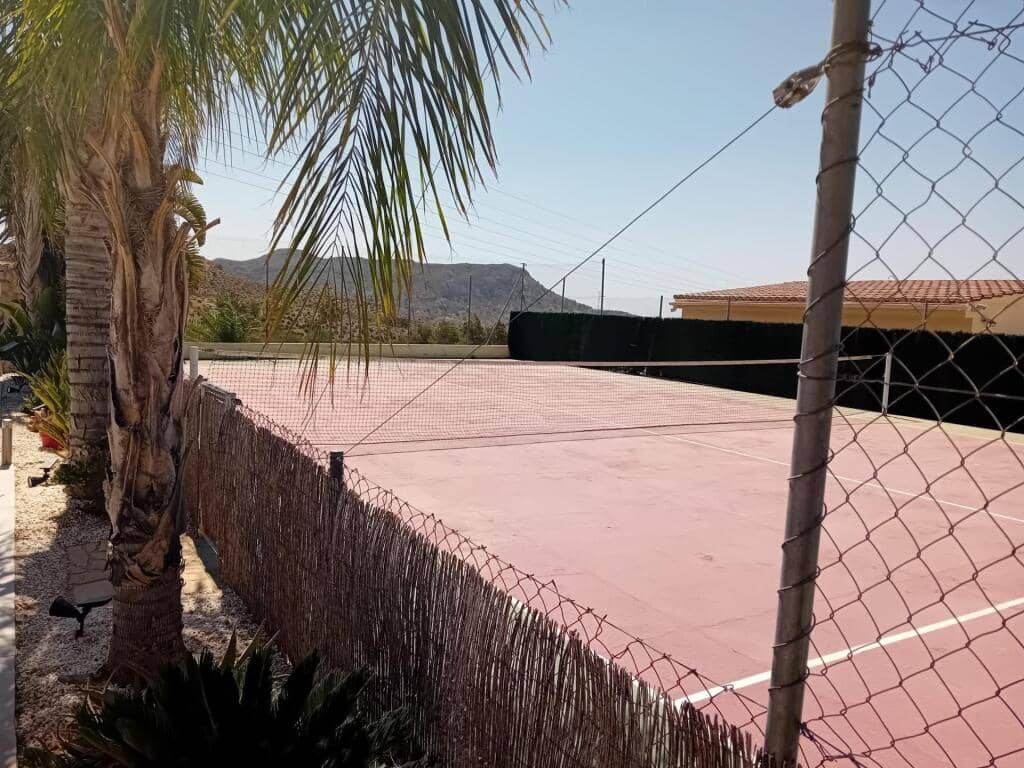 5 bedroom Villa for sale in Jijona / Xixona - € 469,000 (Ref: 9422247)