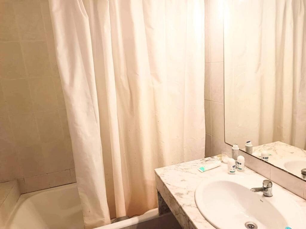 5 bedroom Villa for sale in Sant Cebria de Vallalta with pool garage - € 430,000 (Ref: 9427072)