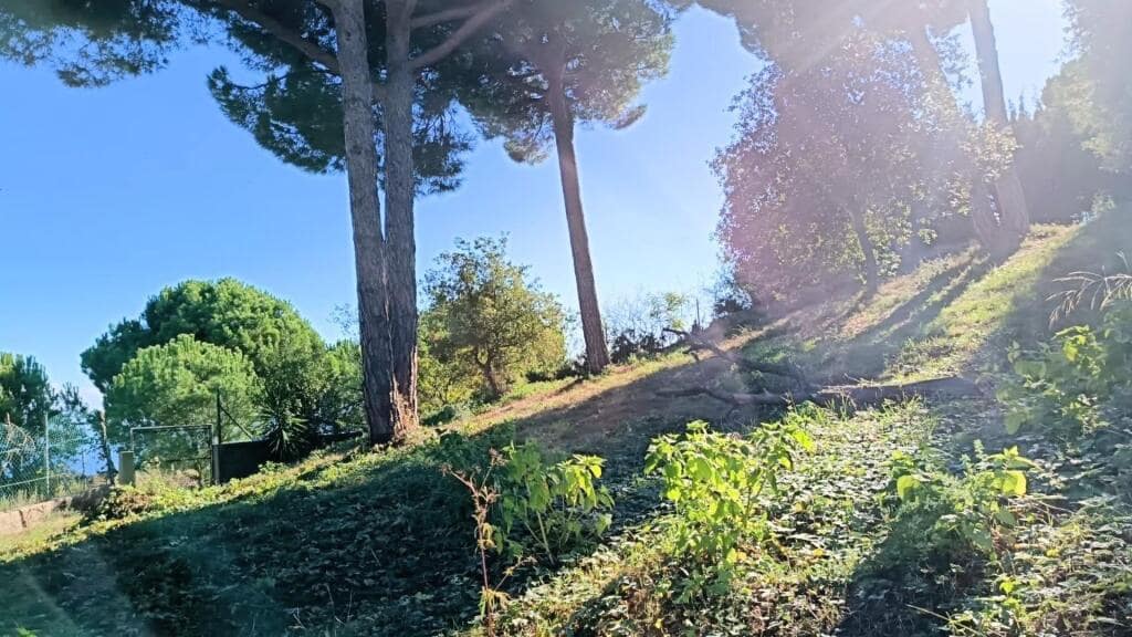 5 bedroom Villa for sale in Sant Cebria de Vallalta with pool garage - € 430,000 (Ref: 9427072)