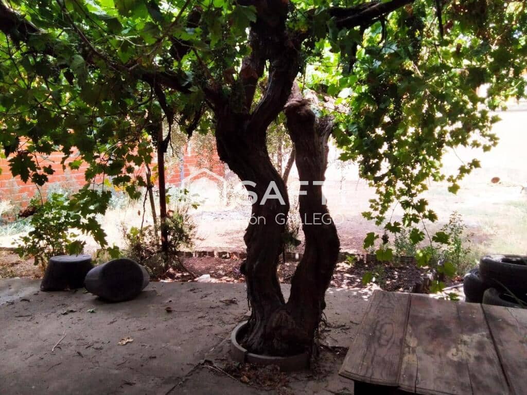 6 bedroom Villa for sale in Campo de Criptana - € 160,000 (Ref: 9427075)