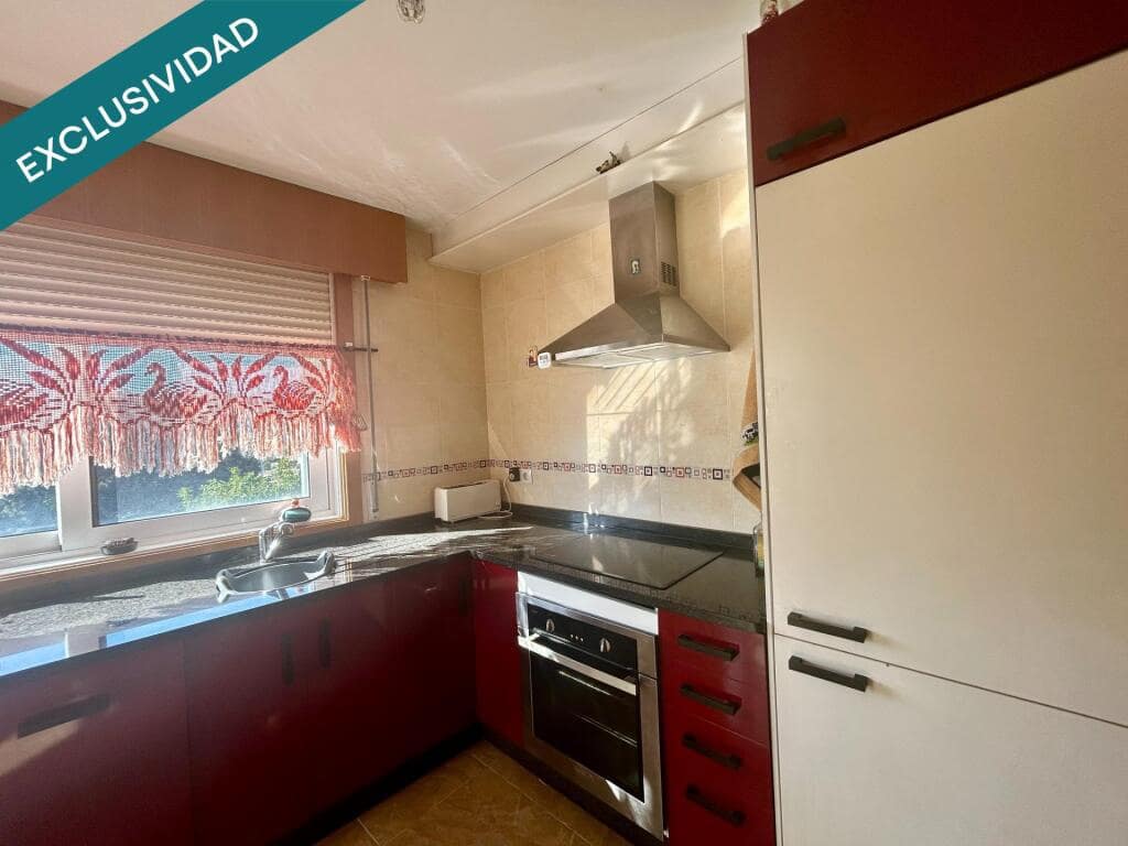 3 sovrum Lägenhet till salu i Lalin med garage - 209 000 € (Ref: 9427076)