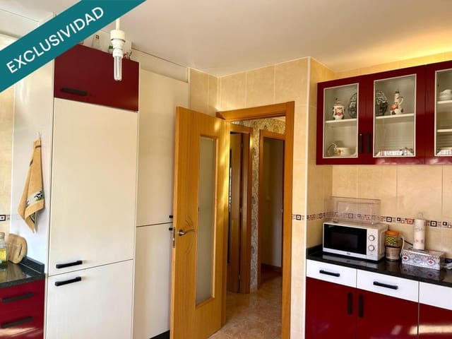 3 sovrum Lägenhet till salu i Lalín med garage - 209 000 € (Ref: 9427076)