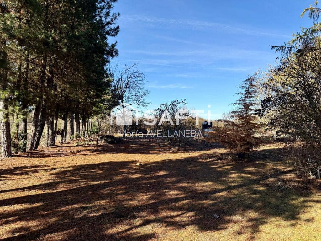 Tontti myytävänä paikassa Valencia de Don Juan - 35 000 € (Ref: 9427077)