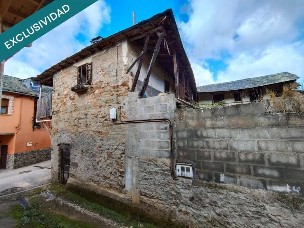 8 soverom Finca/Herregård til salgs i Carracedelo - € 55 000 (Ref: 9427079)