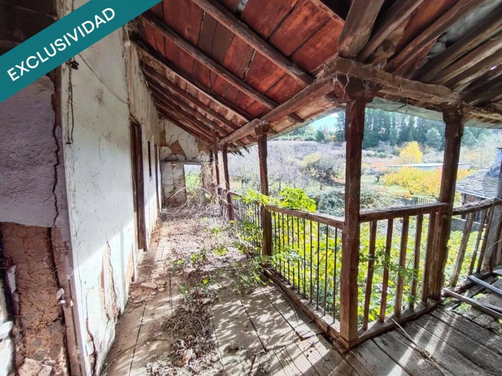 8 soverom Finca/Herregård til salgs i Carracedelo - € 55 000 (Ref: 9427079)