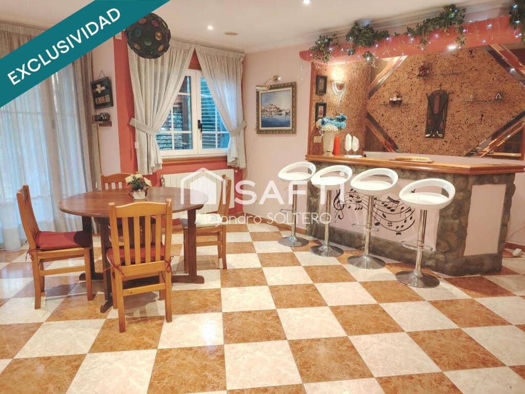 5 quarto Moradia para venda em Vigo com piscina garagem - 690 000 € (Ref: 9427080)