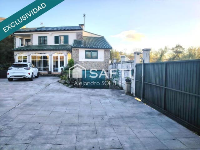 5 bedroom Villa for sale in Vigo with pool garage - € 690,000 (Ref: 9427080)