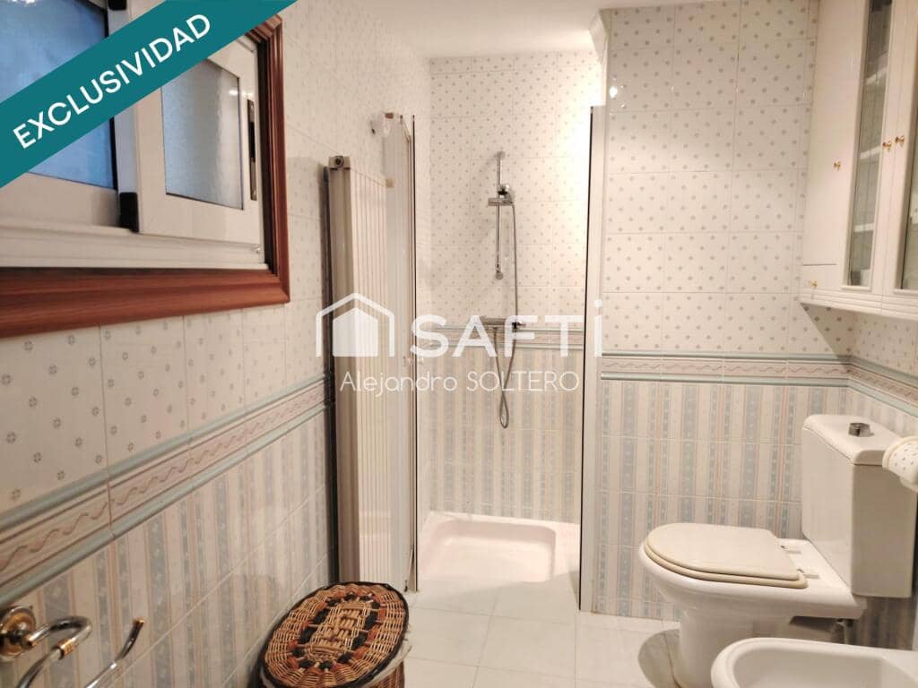 5 quarto Moradia para venda em Vigo com piscina garagem - 690 000 € (Ref: 9427080)