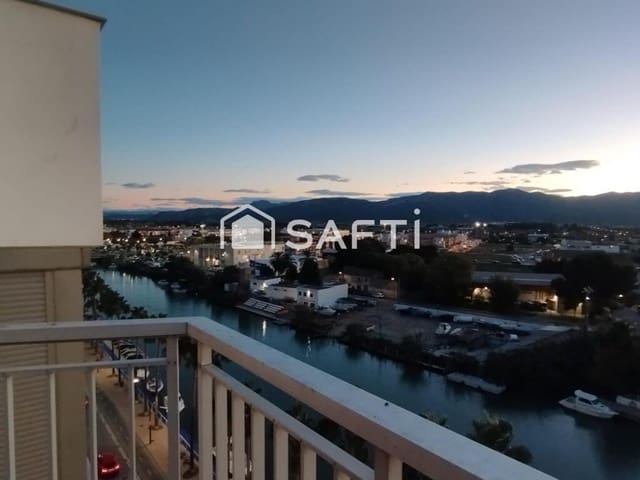 5 soveværelse Penthouse til salg i Pueblo de Cullera, Cullera - € 250.000 (Ref: 9427083)