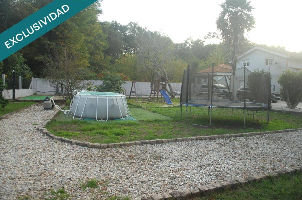 4 bedroom Villa for sale in Ponteareas - € 295,000 (Ref: 9427088)