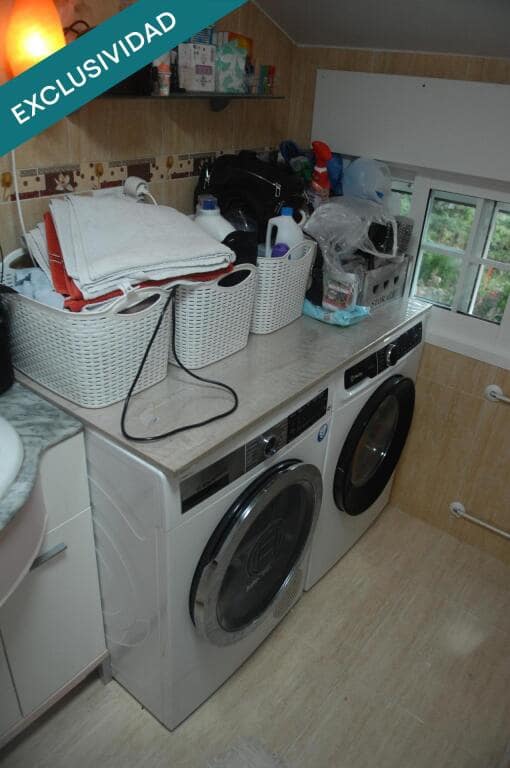 4 bedroom Villa for sale in Ponteareas - € 295,000 (Ref: 9427088)