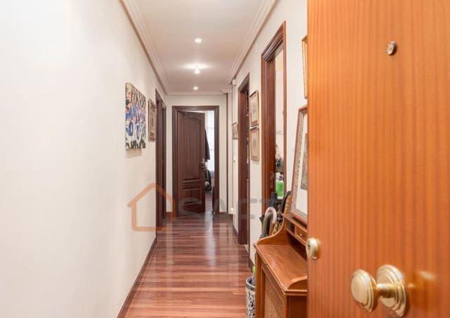 3 soveværelse Lejlighed til salg i Donostia-San Sebastián - € 650.000 (Ref: 9427091)