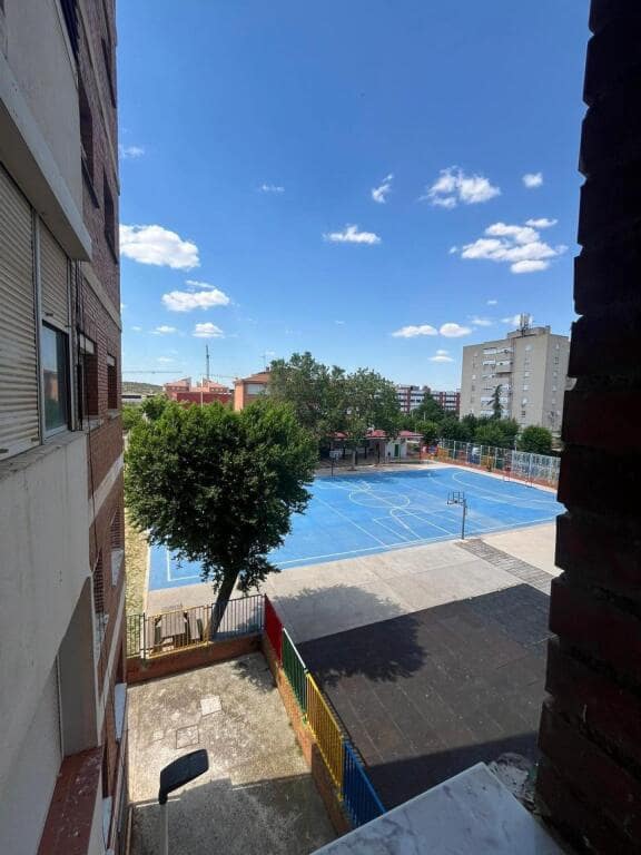 3 soverom Leilighet til salgs i Puertollano - € 53 000 (Ref: 9427093)