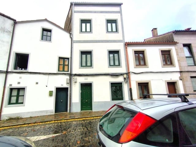 Kontor til salgs i Santiago de Compostela - € 400 000 (Ref: 9431310)