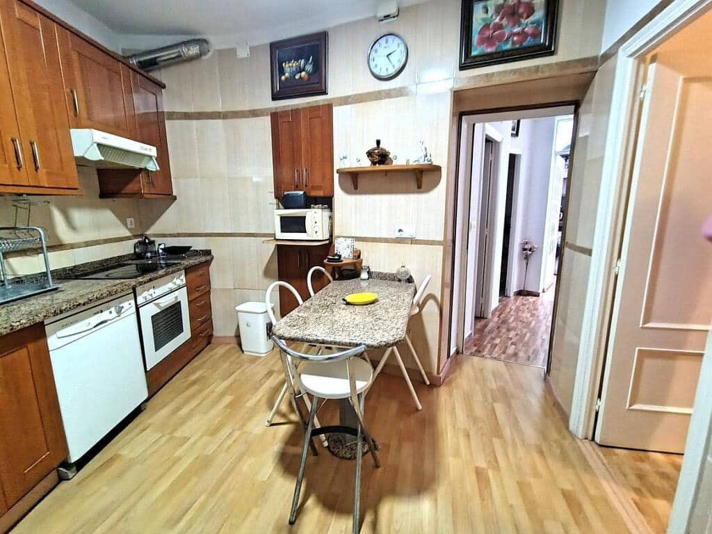 Ufficio in vendita in Santiago de Compostela - 400.000 € (Rif: 9431310)