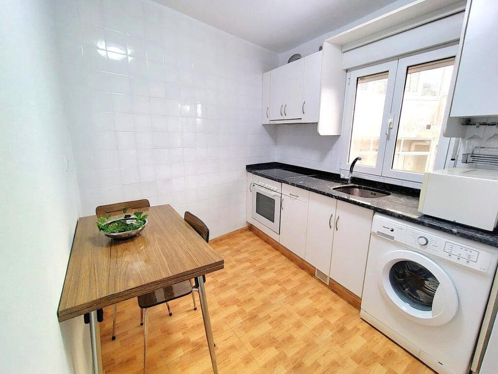 Ufficio in vendita in Santiago de Compostela - 400.000 € (Rif: 9431310)