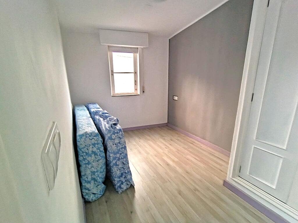 Ufficio in vendita in Santiago de Compostela - 400.000 € (Rif: 9431310)