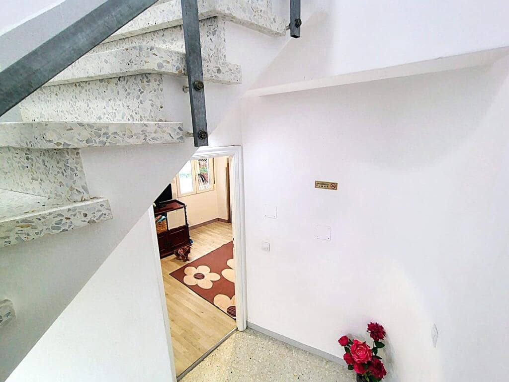 Büro zu verkaufen in Santiago de Compostela - 400.000 € (Ref: 9431310)