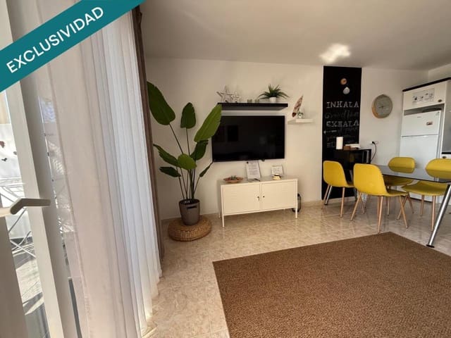 1 sovrum Lägenhet till salu i Costa Teguise, Teguise med pool - 235 000 € (Ref: 9431317)