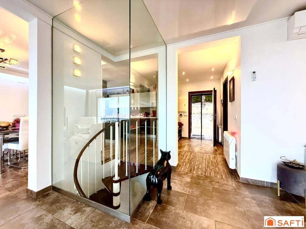 4 camera da letto Villa in vendita in Lloret de Mar - 750.000 € (Rif: 9431322)