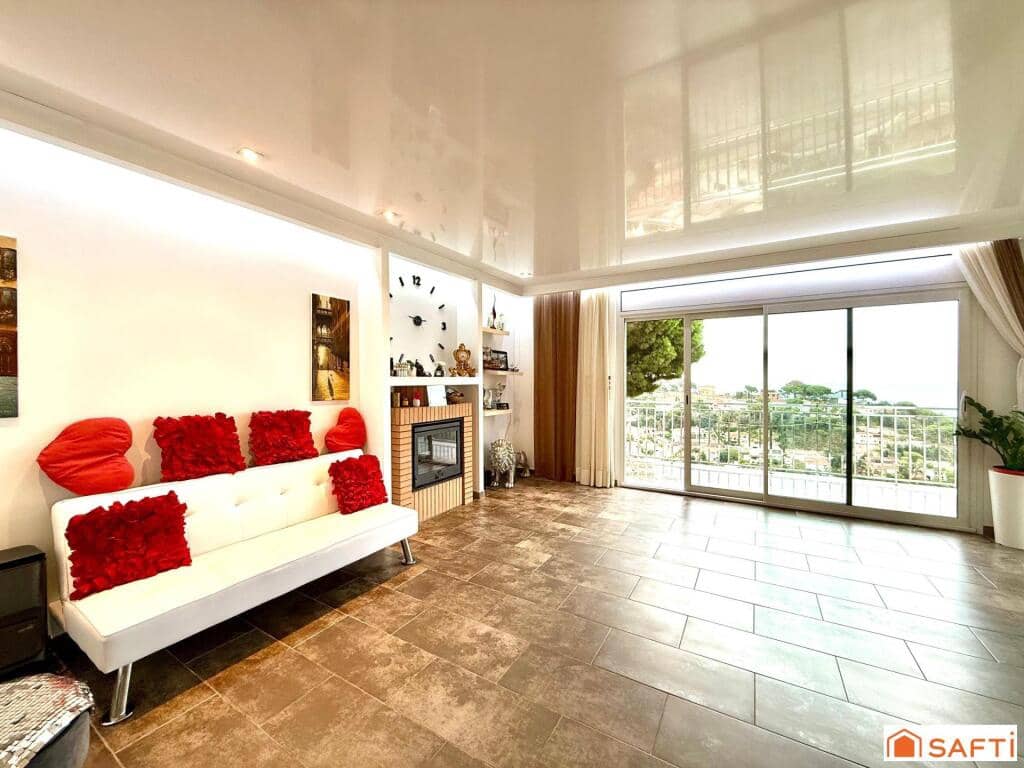 4 camera da letto Villa in vendita in Lloret de Mar - 750.000 € (Rif: 9431322)