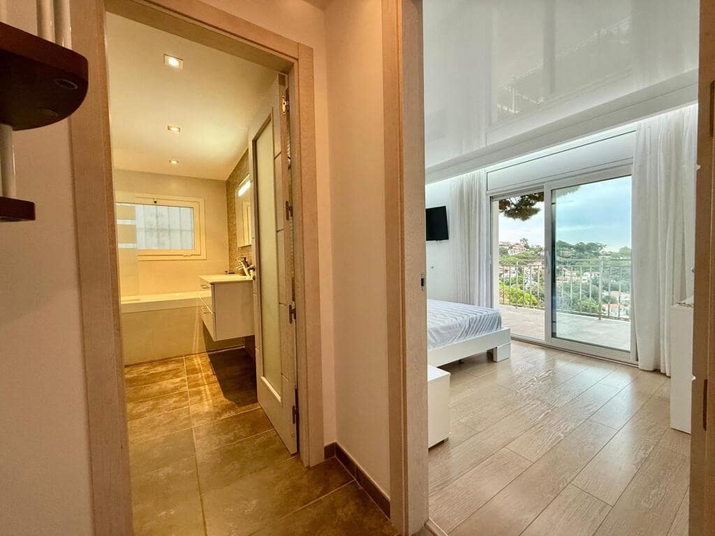 4 camera da letto Villa in vendita in Lloret de Mar - 750.000 € (Rif: 9431322)