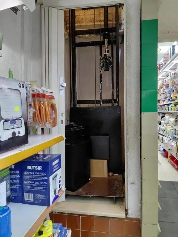 Oficina en El Masnou en venta - 470.000 € (Ref: 9431325)