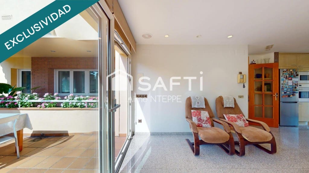 5 soverom Villa til salgs i Girona by med svømmebasseng garasje - € 630 000 (Ref: 9433294)