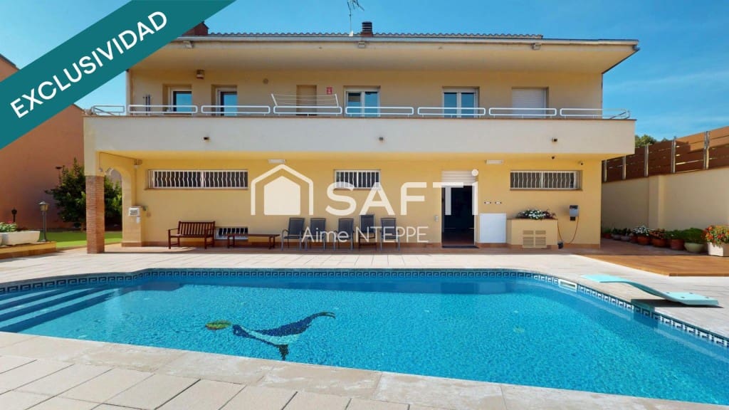 5 soverom Villa til salgs i Girona by med svømmebasseng garasje - € 630 000 (Ref: 9433294)