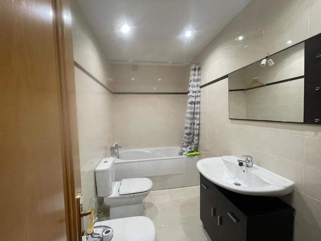 4 quarto Moradia em Banda para venda em Ponferrada com piscina garagem - 375 000 € (Ref: 9433295)