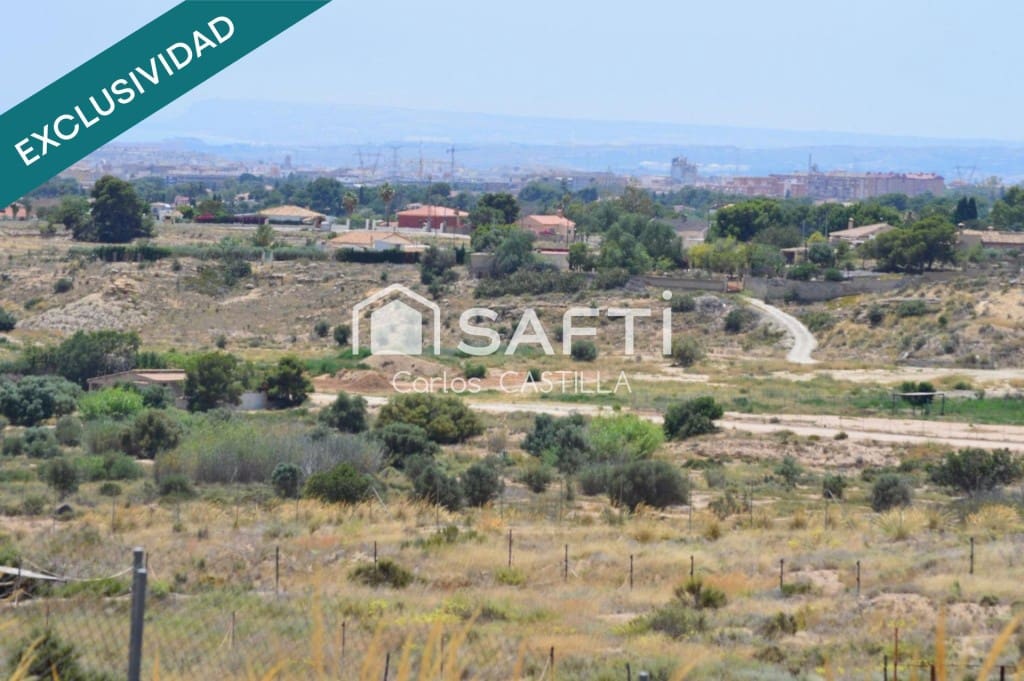 Rakentamaton maa myytävänä paikassa San Vicente / Sant Vicent del Raspeig - 125 000 € (Ref: 9437095)