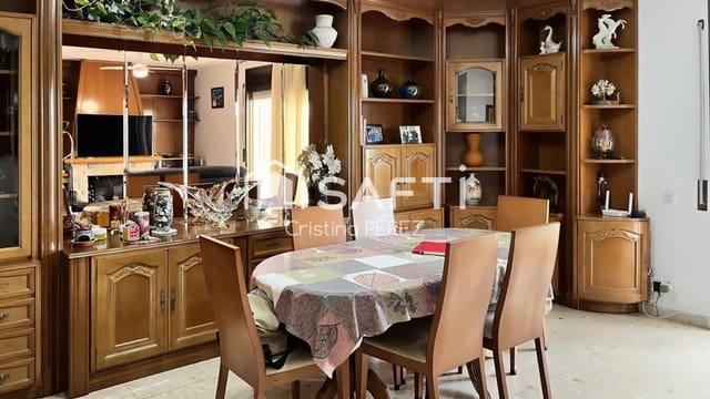 3 soveværelse Villa til salg i Blanes med garage - € 360.000 (Ref: 9437096)