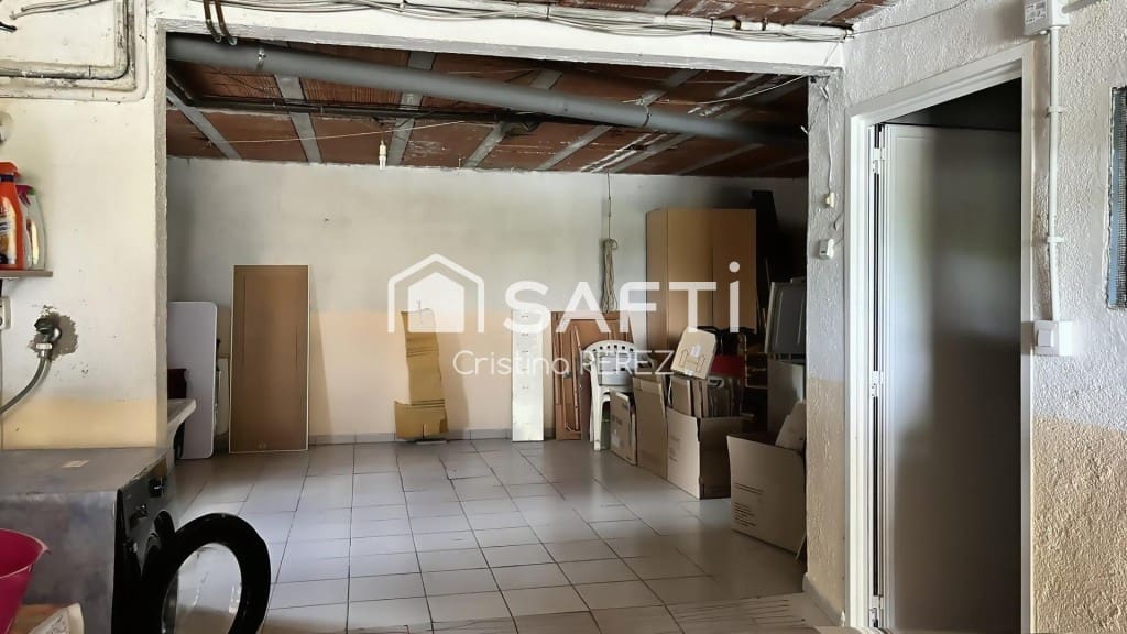 3 soveværelse Villa til salg i Blanes med garage - € 360.000 (Ref: 9437096)