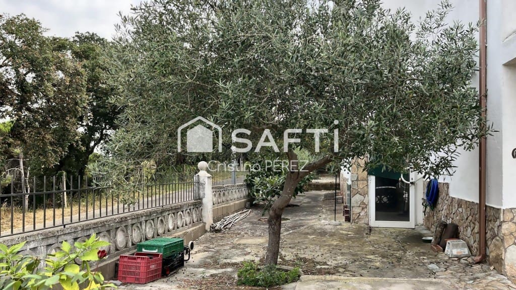 3 soveværelse Villa til salg i Blanes med garage - € 360.000 (Ref: 9437096)