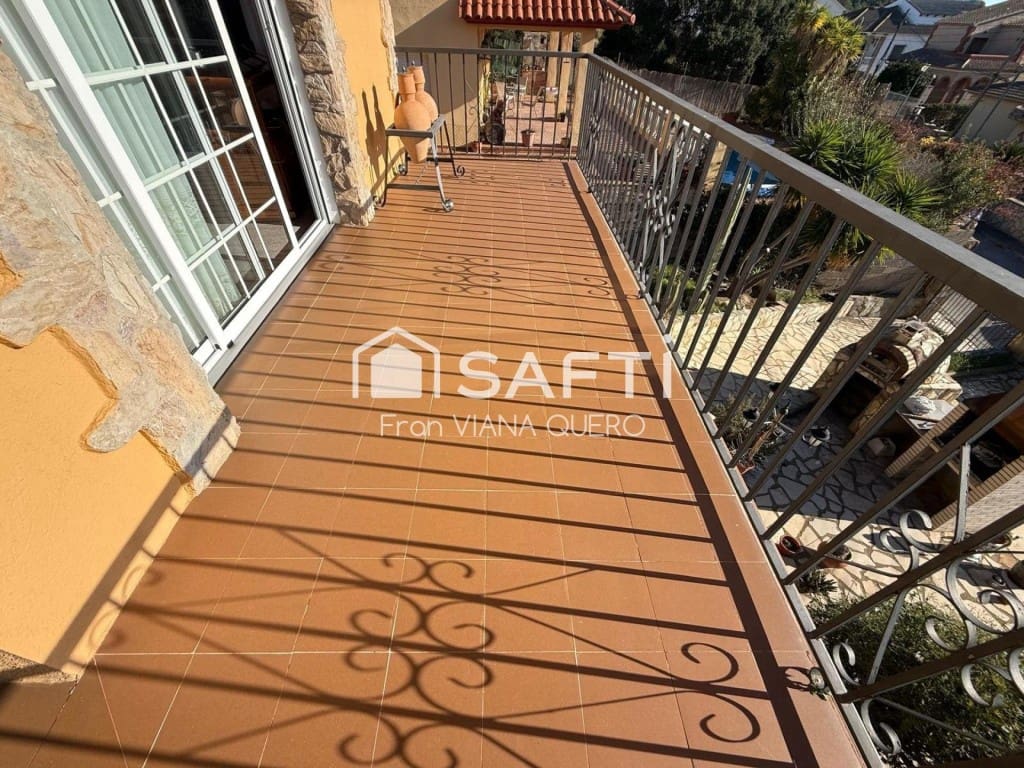 3 sovrum Villa till salu i Tordera med garage - 358 000 € (Ref: 9437098)