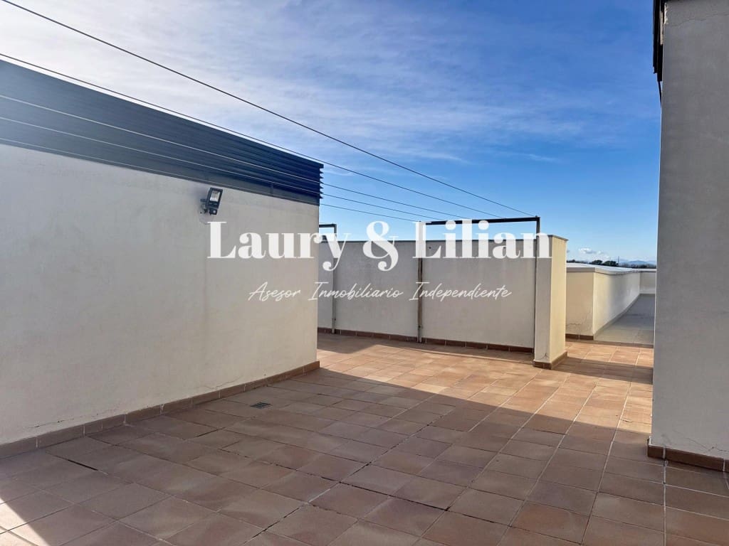 2 sypialnia Apartament na sprzedaż w Empuriabrava z basenem - 189 000 € (Ref: 9437099)