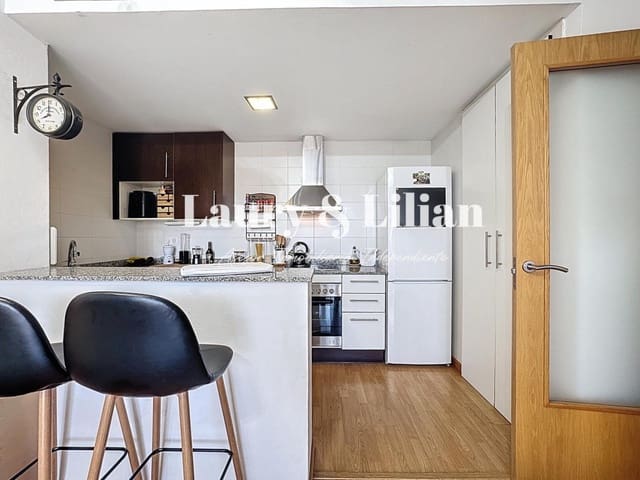 2 bedroom Apartment for sale in Empuriabrava, Castelló d'Empúries with pool - € 189,000 (Ref: 9437099)