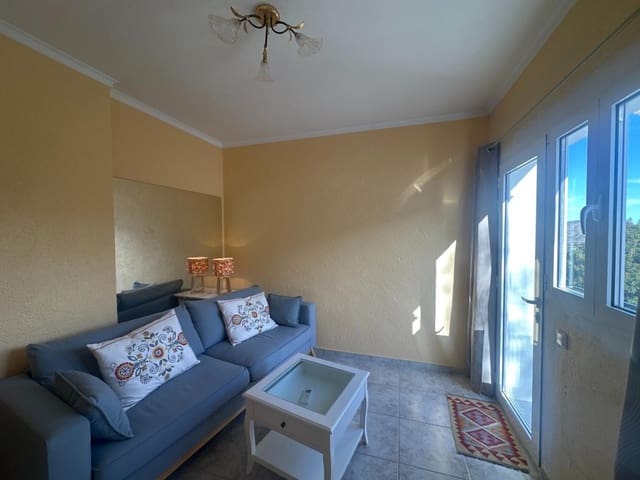 4 bedroom Villa for sale in Pedreguer with garage - € 440,000 (Ref: 9437102)