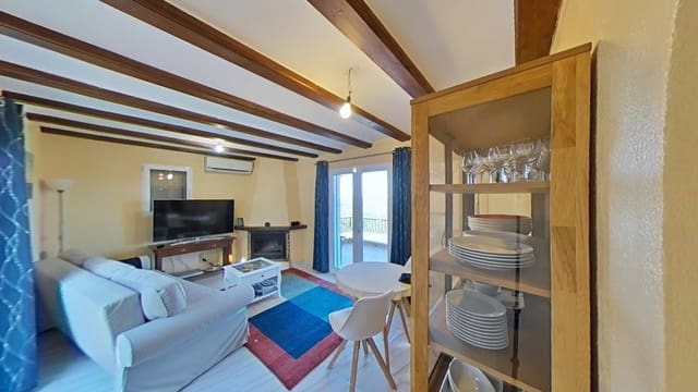 4 bedroom Villa for sale in Pedreguer with garage - € 440,000 (Ref: 9437102)