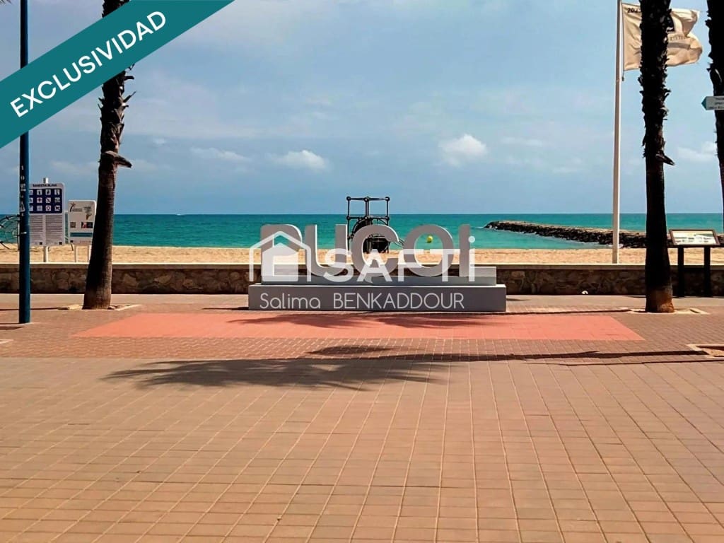 Garage in vendita in Pucol - 12.000 € (Rif: 9437106)