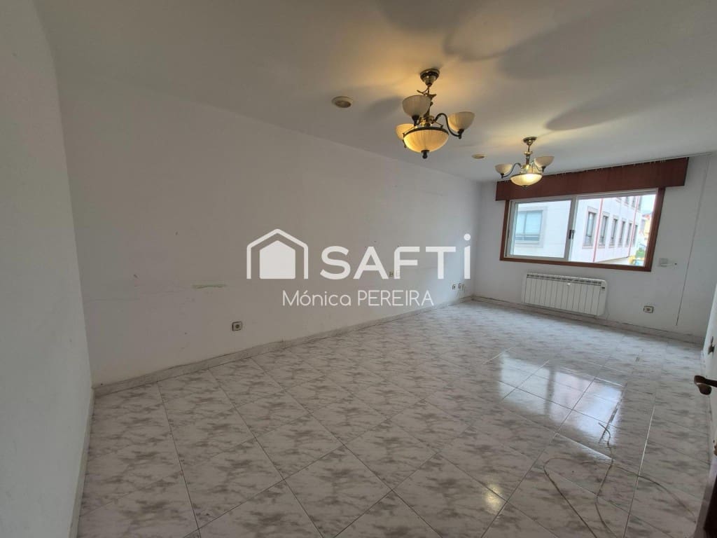 3 bedroom Apartment for sale in Arteixo with garage - € 180,000 (Ref: 9437107)