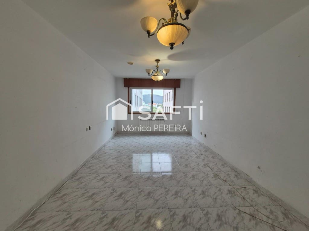 3 bedroom Apartment for sale in Arteixo with garage - € 180,000 (Ref: 9437107)