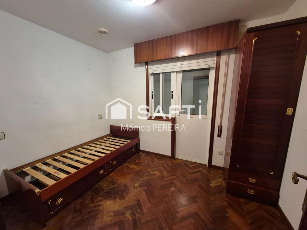 3 bedroom Apartment for sale in Arteixo with garage - € 180,000 (Ref: 9437107)