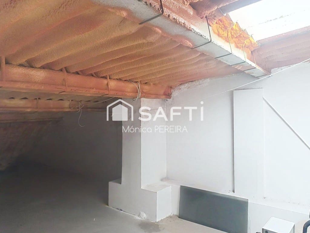 3 bedroom Apartment for sale in Arteixo with garage - € 180,000 (Ref: 9437107)