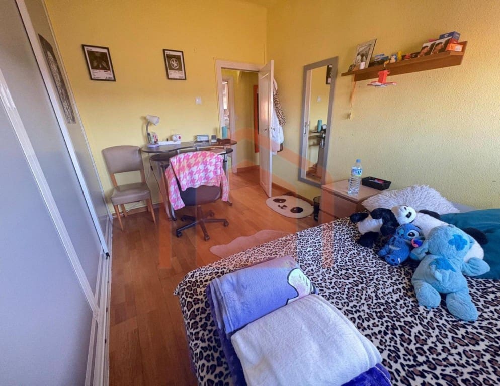 3 bedroom Apartment for sale in Salamanca city - € 160,000 (Ref: 9437109)