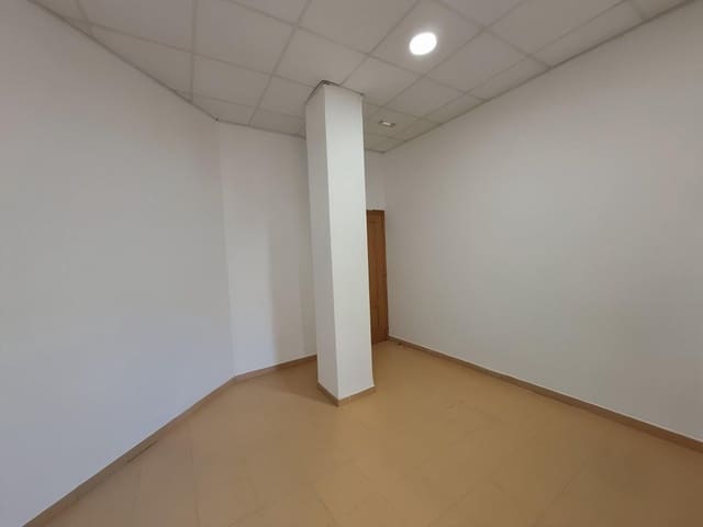 Erhverv til salg i Ontinyent - € 140.000 (Ref: 9439960)