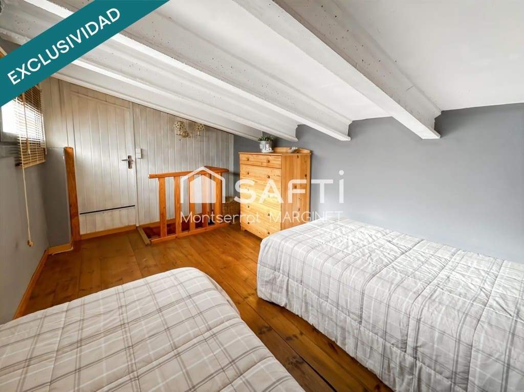 3 bedroom Finca/Country House for sale in Borreda - € 189,000 (Ref: 9439961)