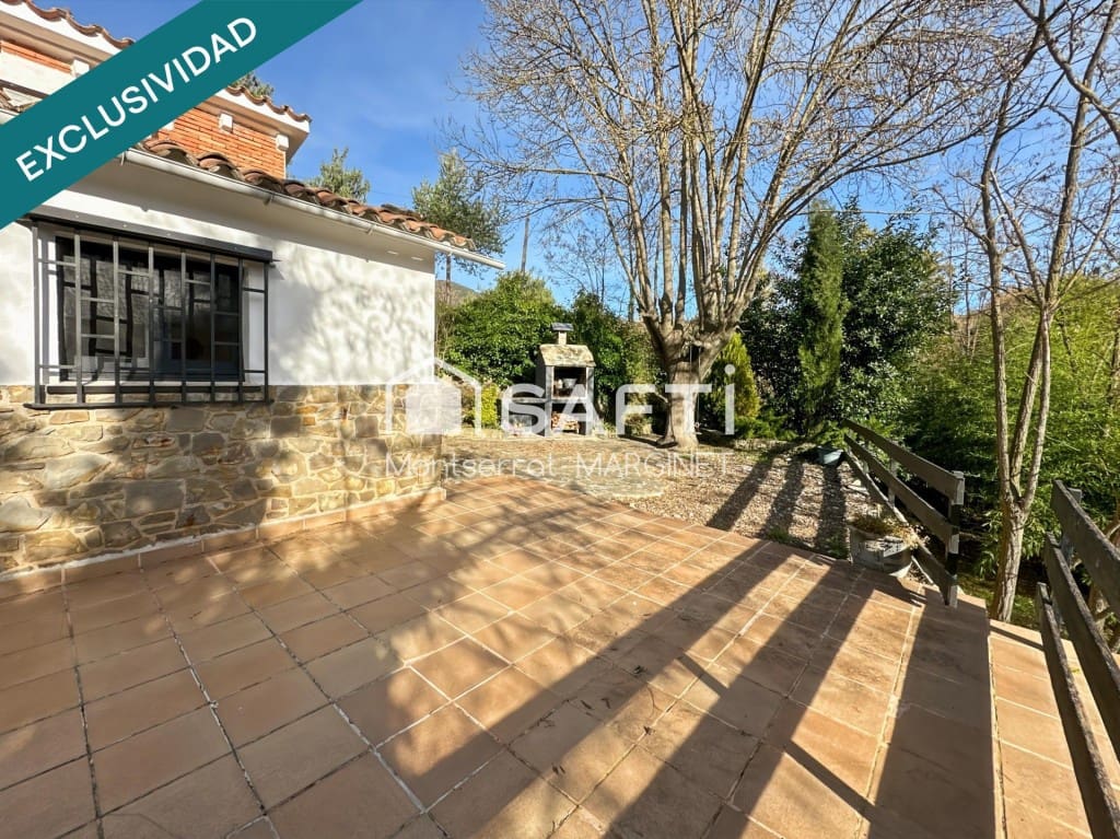 3 bedroom Finca/Country House for sale in Borreda - € 189,000 (Ref: 9439961)